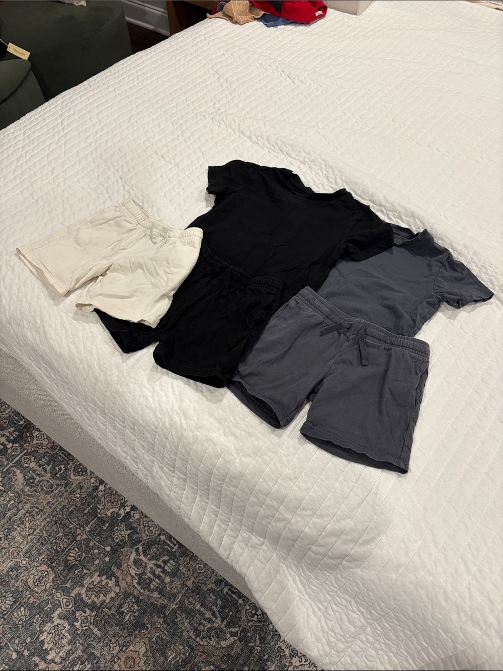 Boys 5T H&M Sets